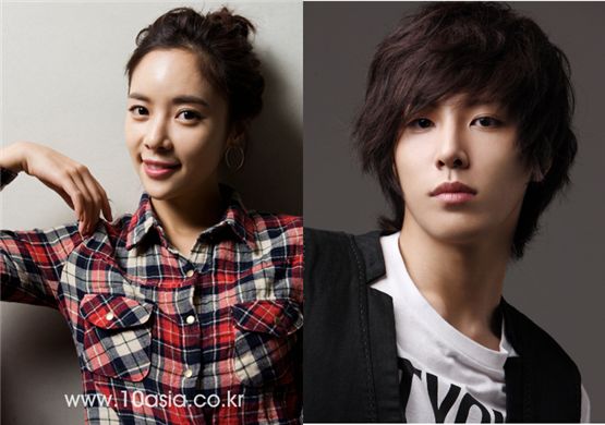 Hwang Jung-eum (left) and No Min-woo [Chae Ki-won/10Asia, Core Contents Media]