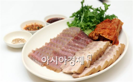 [아시아경제의 건강맛집] 가을낙지, 전어를 비웃다 - 남도음식전문점 '신안촌'