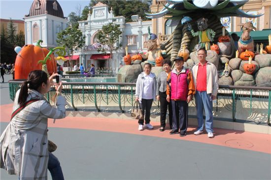 [딩하오 차이나] 에버랜드에도 中 관광객 '물결'