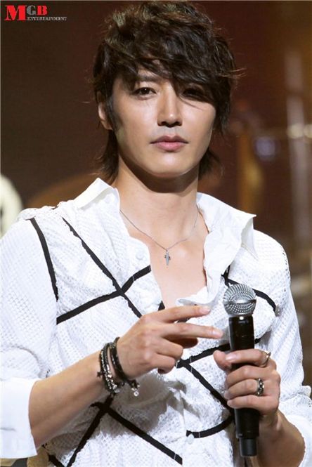 Korean actor and singer Yoon Sang-hyun [MGB Entertainment]