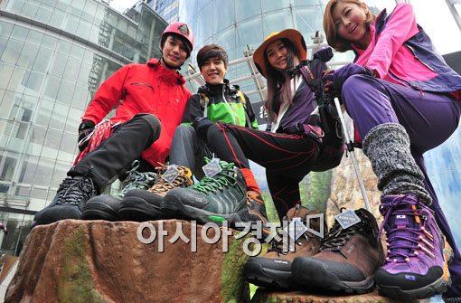 [포토] 고어텍스 등산화로 정상을 꿈꾸자!