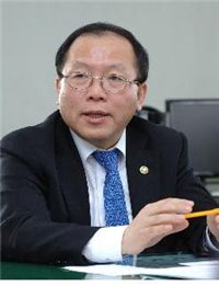 중소기업연구원장, 김동선 전 중기청장 취임