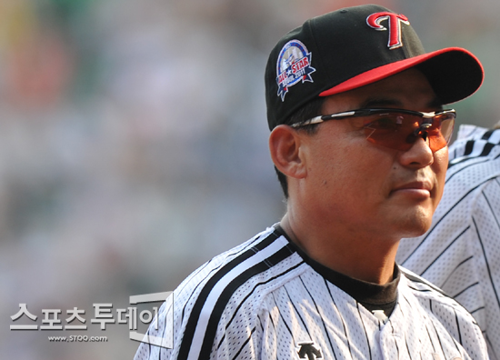9년째 막힌 LG의 감독 교체, 이번엔 통할까?