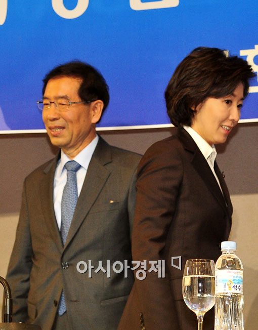 [포토] 등 돌린 나경원·박원순
