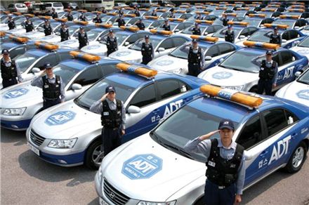 팔각형 ‘푸른 신호등’ 한국 보안산업 발전 이끈 ‘프런티어’