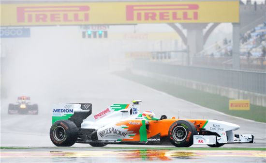 [F1 코리아]빗속을 달린다