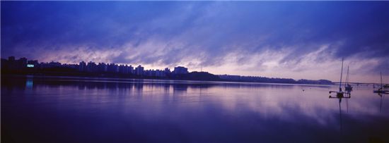 사진작가 이현권|‘2011서울, 한강을 걷다’ 展, 17일부터