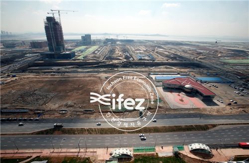 "정말 한국 살면서 美명문대 학위 딸 수 있는거야?"