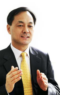 피부미녀들의 민낯 가꾸기 그 비법은 진공마사지기