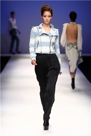 ▲ 서울패션위크, 강기옥의 2012 SS 컬렉션