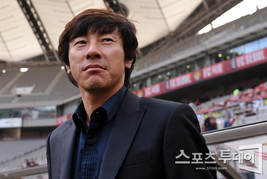 [포토] 신태용 감독 '여유로운 표정'