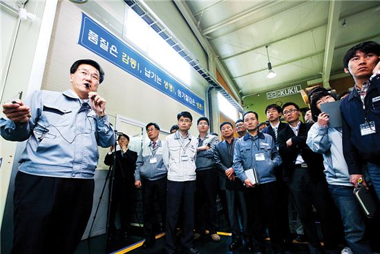 현대모비스는 ‘우수협력사 벤치마킹’을 매년 개최하며 품질향상 노하우를 전수, 동반성장을 꾀하고 있다.