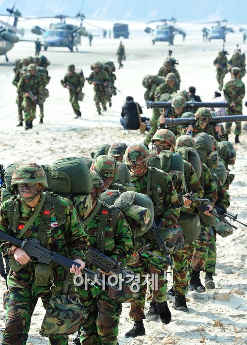 [포토] 서방사, 창설이후 최대 규모 훈련 실시