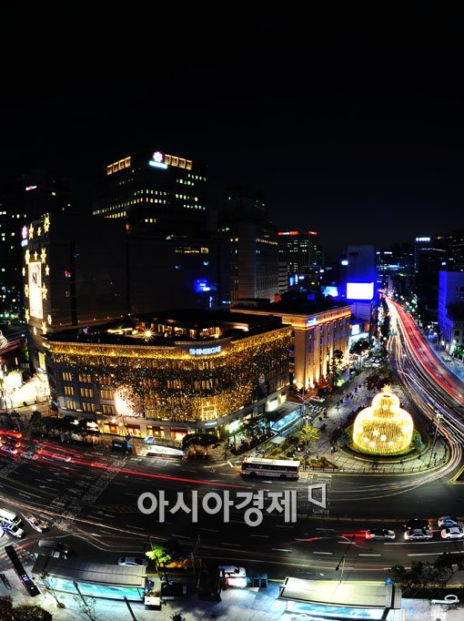 [포토] 환하게 불 밝힌 크리스마스 야경