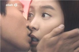 '성질급한 한국사람' KT, 티저광고 입방아