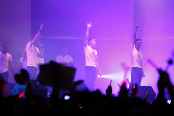 JYJ performs in Barcelona, Spain on October 29, 2011. [C-JeS Entertainment]