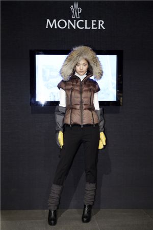 다운재킷, 시즌 A to Z