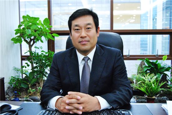 이엠넷, "2015년 매출 900억..글로벌 마케팅기업 도약"