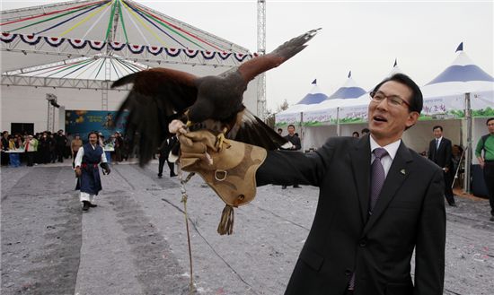 ‘한국 전통 매사냥 시연’ 행사 모습