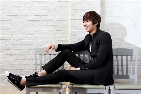 Lee Min-ho to hold fan meetings in China in Dec