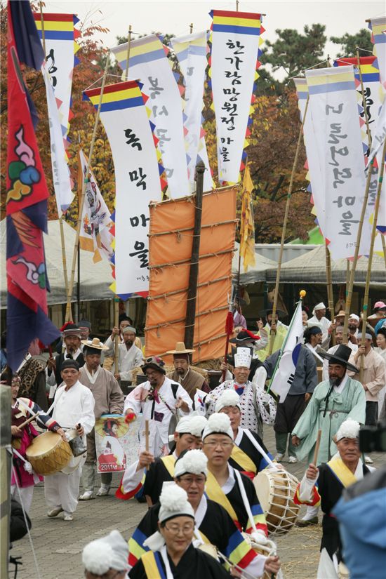 마포 새우젓축제...40만 인파 몰려