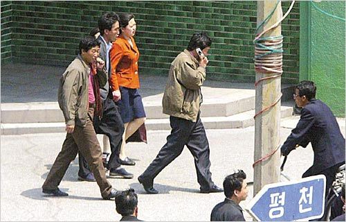 북한 휴대전화 가입자수 급증