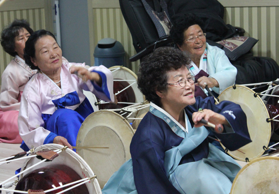 ‘덩더쿵 더쿵’ 장구로 건강 찾자 활력이 절로