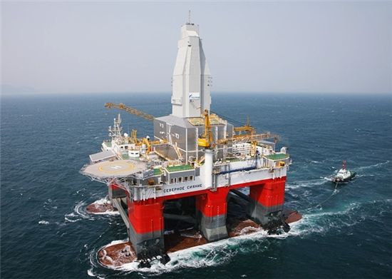 [배 이야기] 바다 한가운데서 원유 뽑아내는 ‘거대 구조물’