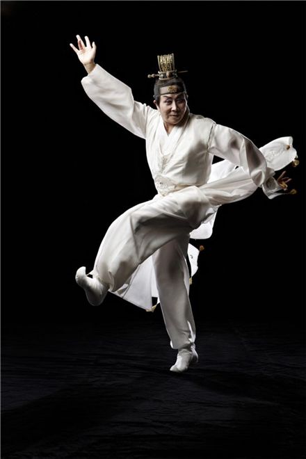 【스타일 산책】예술을 소비한다는 것