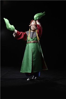 【스타일 산책】예술을 소비한다는 것