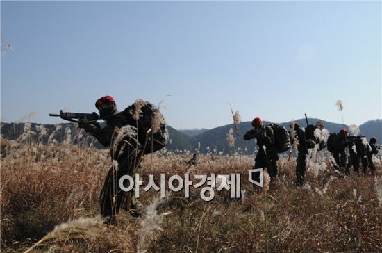 작전차량 적진투입 첫 실시