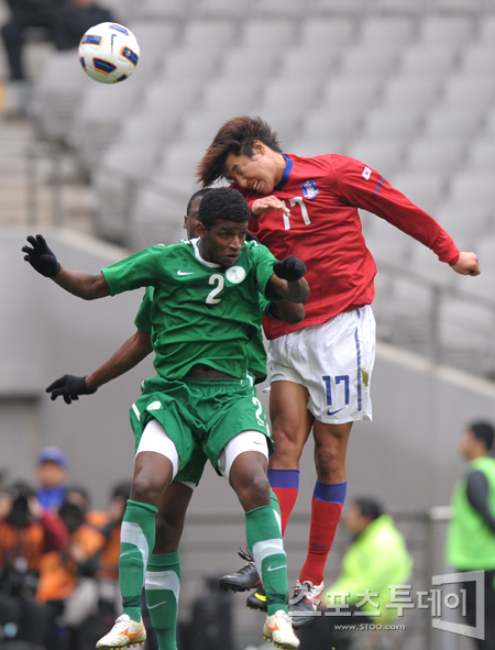 [포토] 김현성 '최전방에서 고군분투'