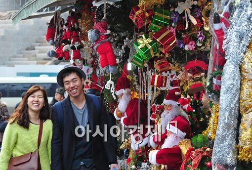 [포토] 크리스마스가 즐거운 연인