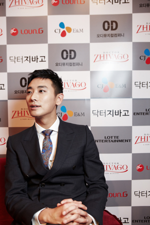 Ju Ji-hoon: I torture myself a lot because I'm barely breaking even when I do well - Part 2