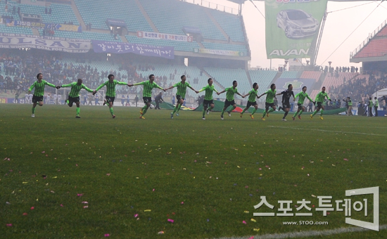 [포토] '손에 손잡고'