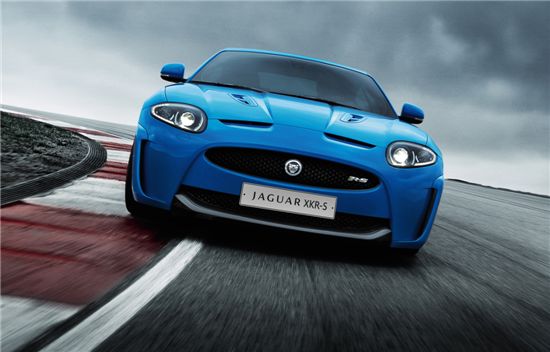 독일서 인정한 '올해의 스포츠카'는