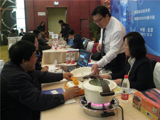 "한국디자인 好好" 하루 123명 상담