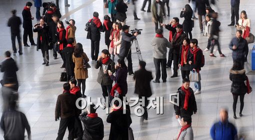 [포토] '절전으로 서울역을 점령하라'
