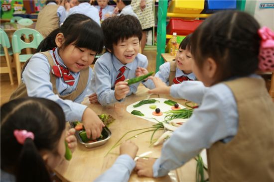 강북구, 서울시와 정부기관 등 평가서 16개 상 휩쓸어 