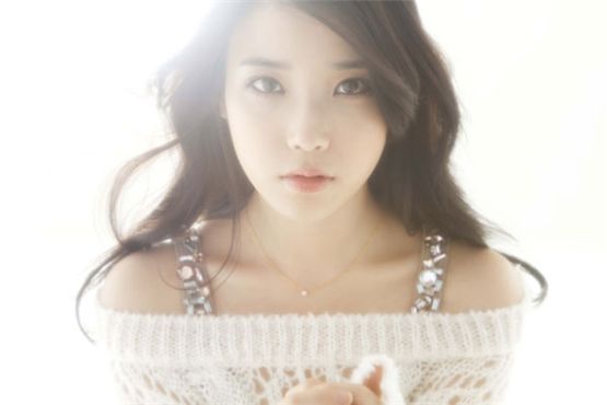 IU sets location and date for 1st showcase in Japan