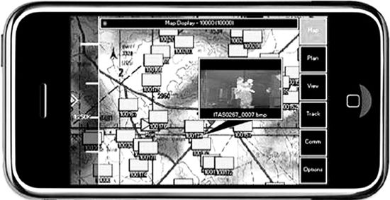 아군과 적군의 위치를 표시하는 스마트폰 화면(RATS 사례).  