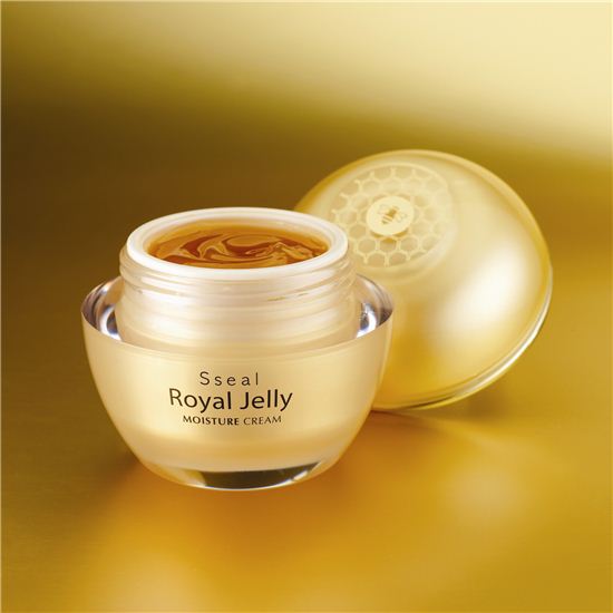 더페이스샵 '씰 로얄젤리 모이스처 크림' 출시