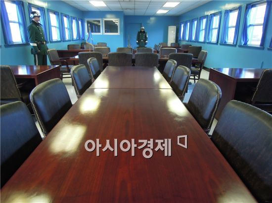 김정일 사망이후 JSA 찾아가보니