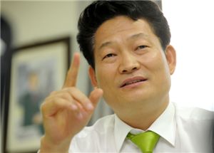 송영길 시장 "운동권으로 돌아가겠다" 충격 선언
