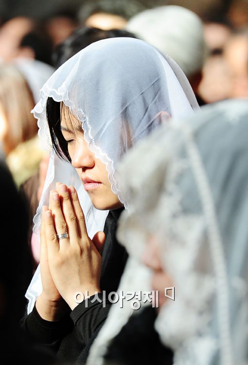 [포토] 경건한 마음으로