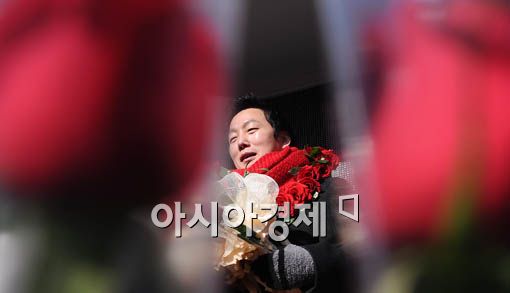 정봉주 복권·용산 철거민 대거 사면…정부, 특사 단행