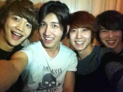 Super Junior Kyuhyun parties with Minho, Changmin, Jonghyun 