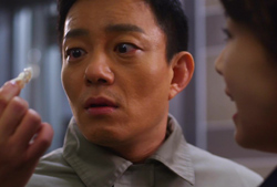 Scene from SBS TV series "Salaryman, Cho Han Ji" [SBS]