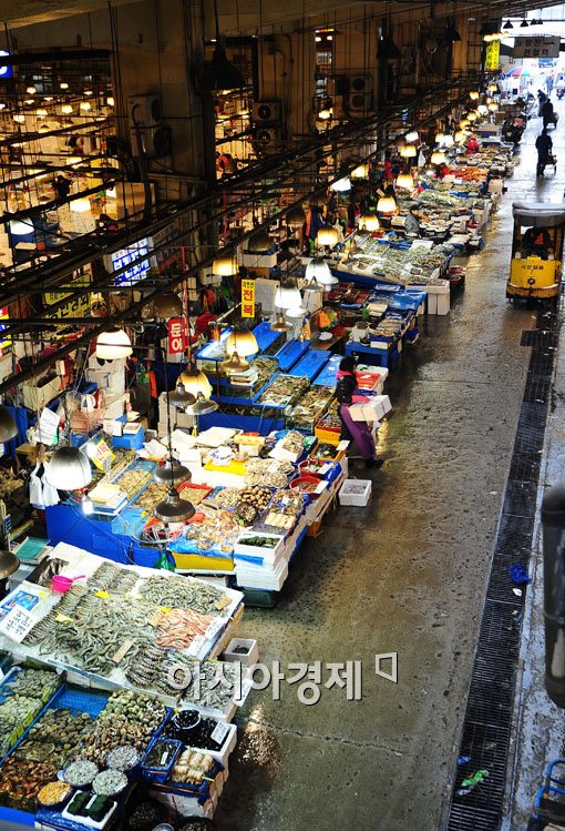 [포토] 한산한 수산시장