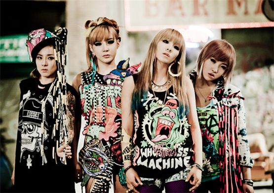 2NE1 receives more praise for music and style from MTV